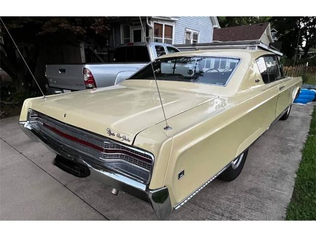 1968 Chrysler New Yorker (CC-2090686) for sale in Cadillac, Michigan