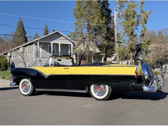 1955 Ford Fairlane (CC-2096862) for sale in Grass Valley, California