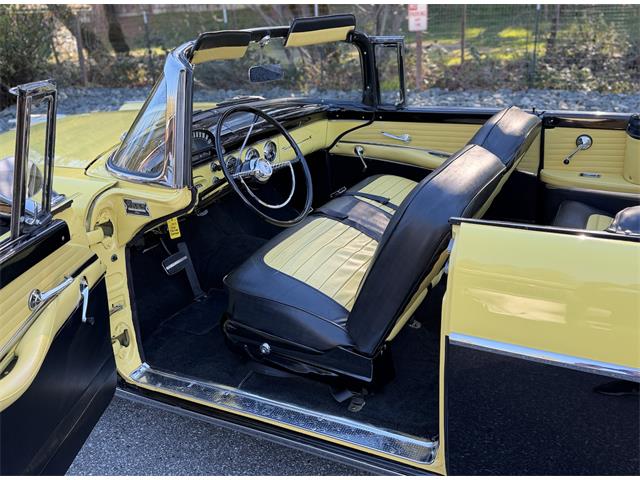 1955 Ford Fairlane (CC-2096862) for sale in Grass Valley, California