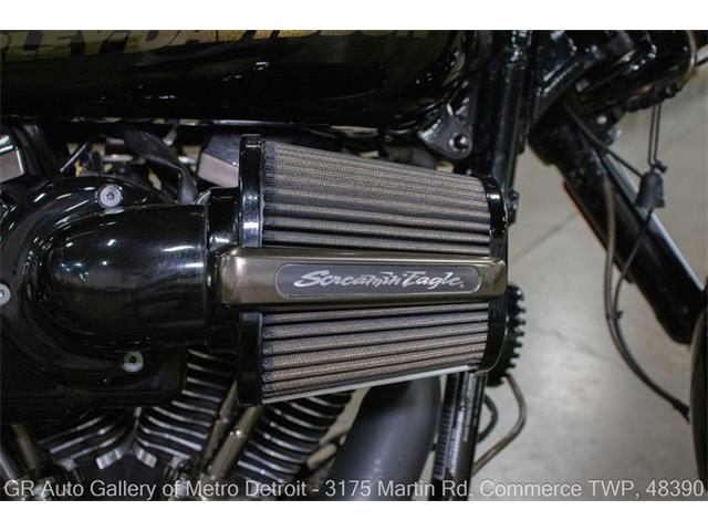 2016 Harley-Davidson FXDSE (CC-2096897) for sale in Kentwood, Michigan