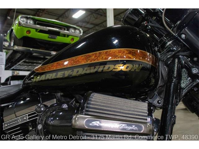 2016 Harley-Davidson FXDSE (CC-2096897) for sale in Kentwood, Michigan