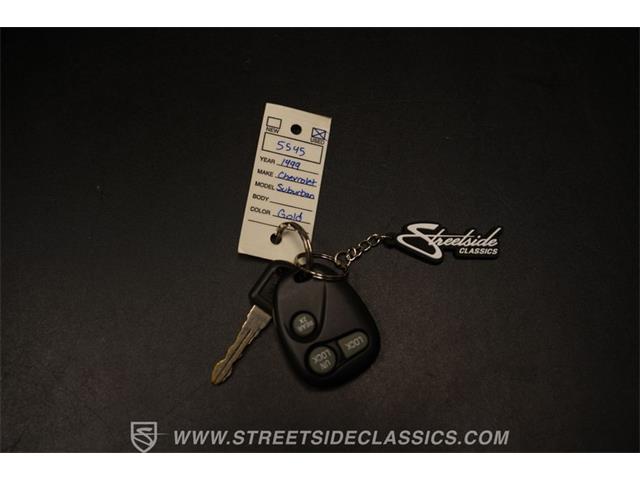 1999 Chevrolet Suburban (CC-2096912) for sale in Lavergne, Tennessee