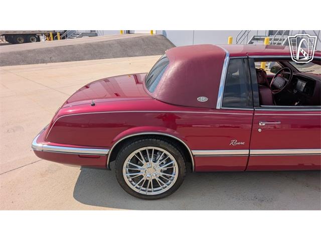 1990 Buick Riviera (CC-2096929) for sale in Caledonia, Wisconsin