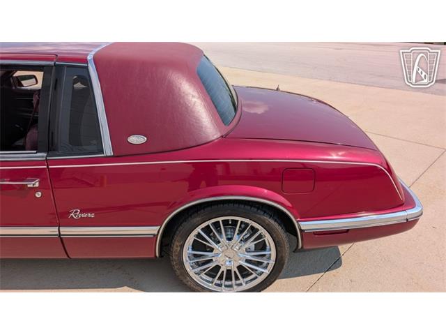 1990 Buick Riviera (CC-2096929) for sale in Caledonia, Wisconsin