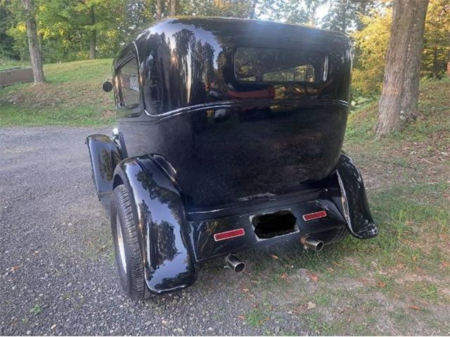 1932 Ford Sedan (CC-2096958) for sale in Cadillac, Michigan