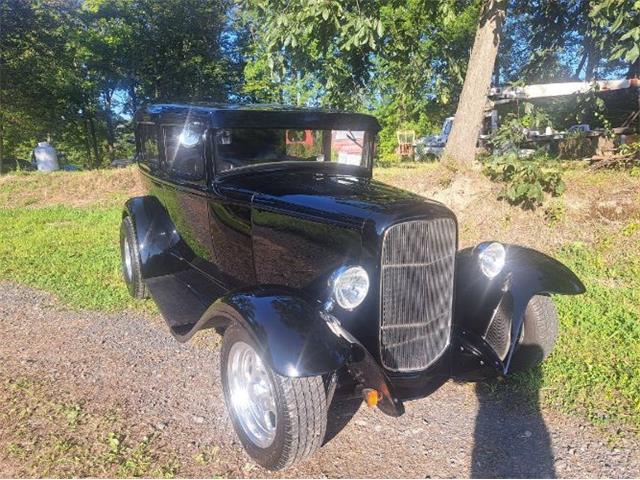 1932 Ford Sedan (CC-2096958) for sale in Cadillac, Michigan