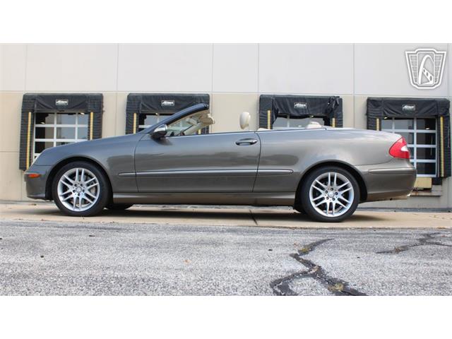 2008 Mercedes-Benz CLK350 (CC-2096975) for sale in Crete, Illinois