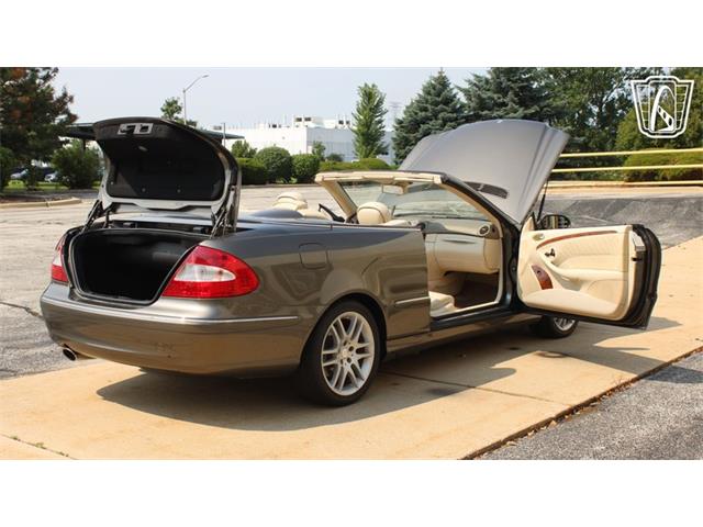 2008 Mercedes-Benz CLK350 (CC-2096975) for sale in Crete, Illinois