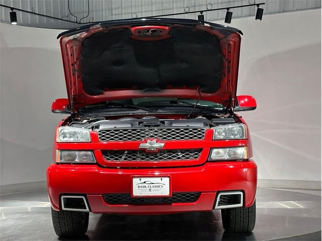 2004 Chevrolet Silverado (CC-2096988) for sale in Depew, New York