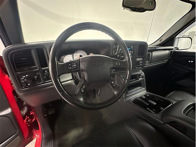 2004 Chevrolet Silverado (CC-2096988) for sale in Depew, New York