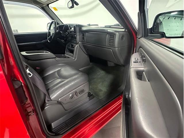 2004 Chevrolet Silverado (CC-2096988) for sale in Depew, New York
