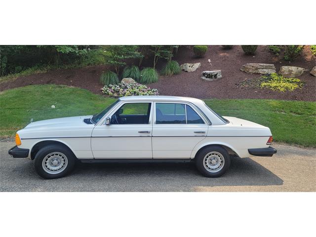 1985 Mercedes-Benz 300D (CC-2097068) for sale in Monroeville, Pennsylvania