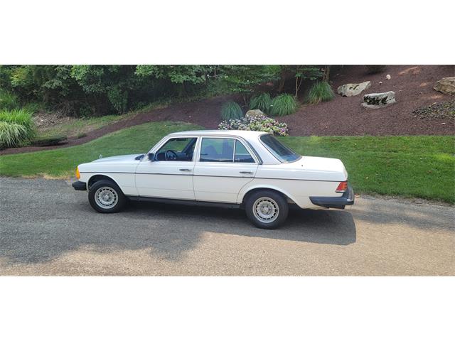1985 Mercedes-Benz 300D (CC-2097068) for sale in Monroeville, Pennsylvania