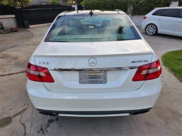 2011 Mercedes-Benz E-Class (CC-2097070) for sale in Woodland Hills, California