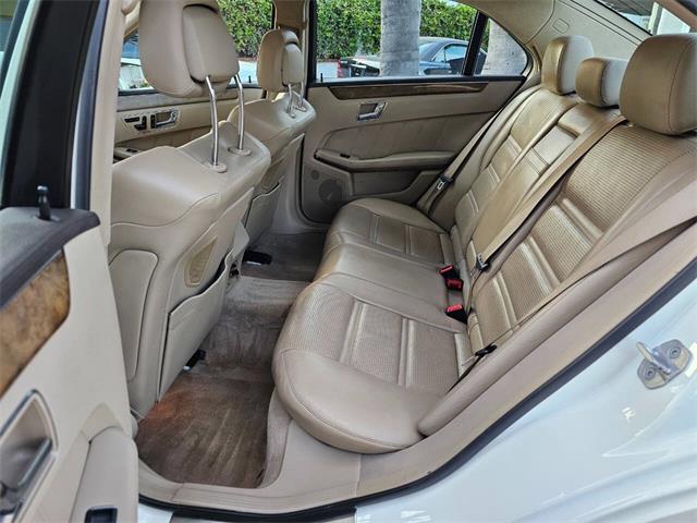 2011 Mercedes-Benz E-Class (CC-2097070) for sale in Woodland Hills, California