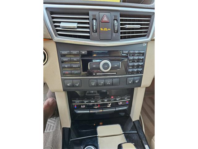 2011 Mercedes-Benz E-Class (CC-2097070) for sale in Woodland Hills, California