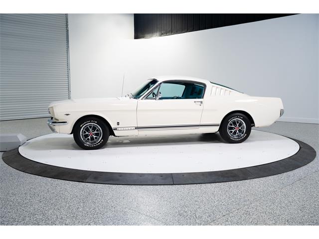 1966 Ford Mustang Fastback (CC-2097131) for sale in Madisonville, Texas