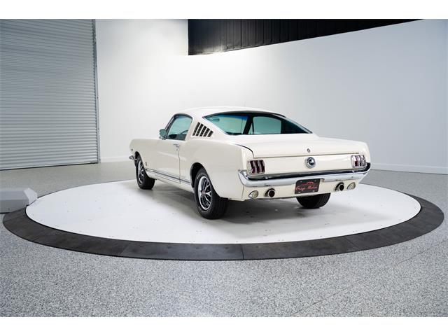 1966 Ford Mustang Fastback (CC-2097131) for sale in Madisonville, Texas