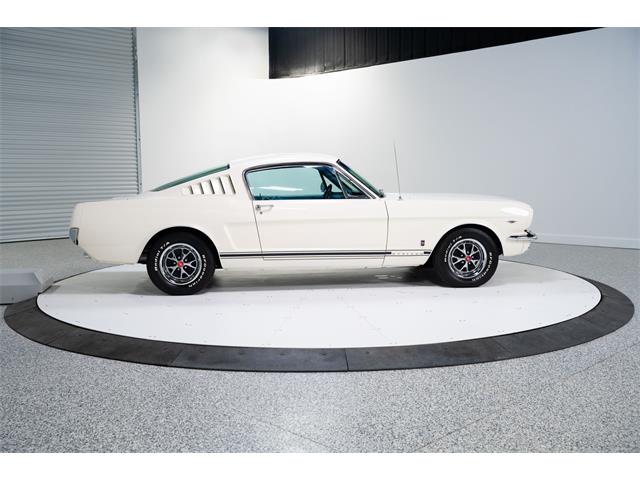 1966 Ford Mustang Fastback (CC-2097131) for sale in Madisonville, Texas