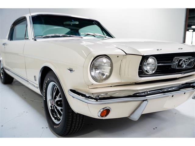 1966 Ford Mustang Fastback (CC-2097131) for sale in Madisonville, Texas