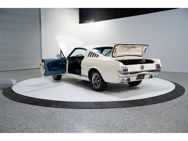 1966 Ford Mustang Fastback (CC-2097131) for sale in Madisonville, Texas