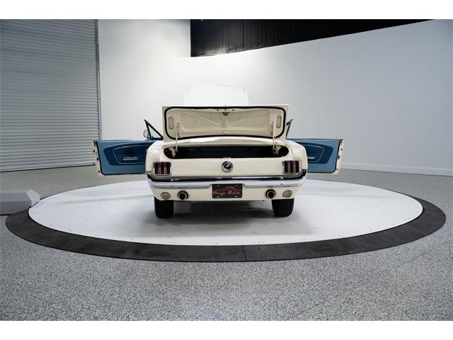 1966 Ford Mustang Fastback (CC-2097131) for sale in Madisonville, Texas