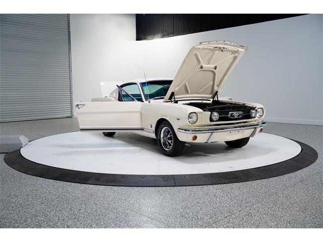 1966 Ford Mustang Fastback (CC-2097131) for sale in Madisonville, Texas