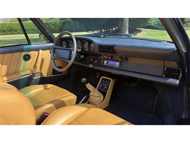 1986 Porsche 911 Carrera Cabriolet (CC-2097140) for sale in Southampton, New York