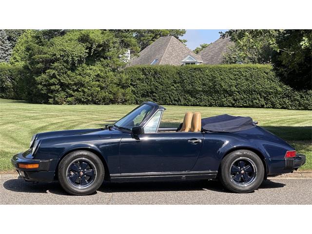1986 Porsche 911 Carrera Cabriolet (CC-2097140) for sale in Southampton, New York