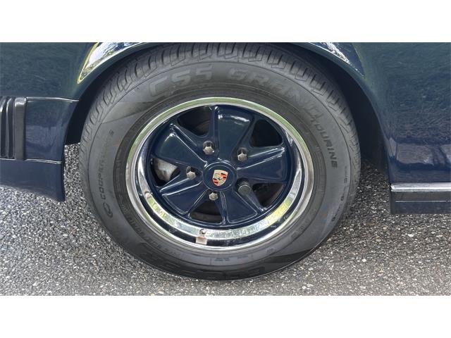 1986 Porsche 911 Carrera Cabriolet (CC-2097140) for sale in Southampton, New York