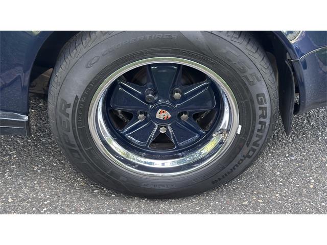 1986 Porsche 911 Carrera Cabriolet (CC-2097140) for sale in Southampton, New York