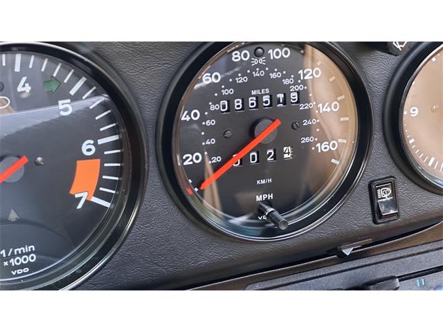 1986 Porsche 911 Carrera Cabriolet (CC-2097140) for sale in Southampton, New York