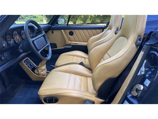 1986 Porsche 911 Carrera Cabriolet (CC-2097140) for sale in Southampton, New York