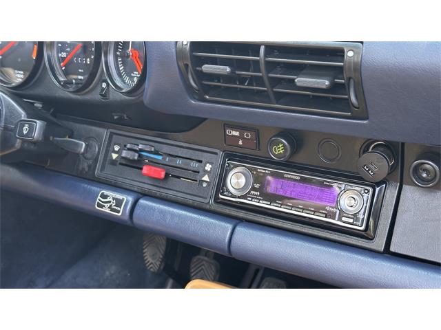 1986 Porsche 911 Carrera Cabriolet (CC-2097140) for sale in Southampton, New York