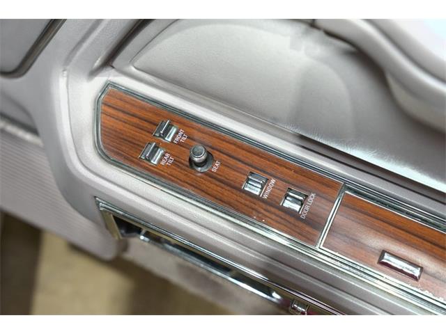 1988 Lincoln Town Car (CC-2097161) for sale in Kentwood, Michigan