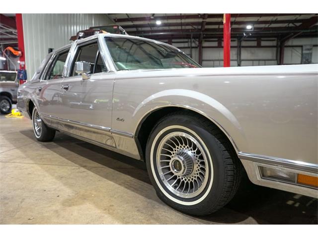 1988 Lincoln Town Car (CC-2097161) for sale in Kentwood, Michigan