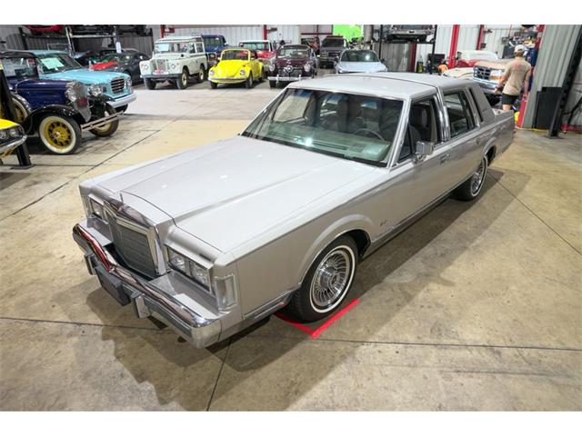 1988 Lincoln Town Car (CC-2097161) for sale in Kentwood, Michigan