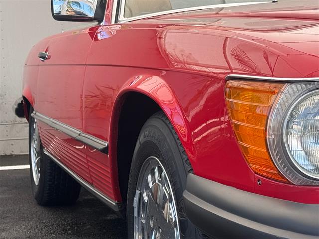 1986 Mercedes-Benz 560 (CC-2097308) for sale in Los Angeles, California