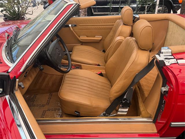 1986 Mercedes-Benz 560 (CC-2097308) for sale in Los Angeles, California