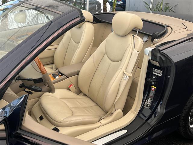 2005 Mercedes-Benz SL-Class (CC-2097311) for sale in Los Angeles, California