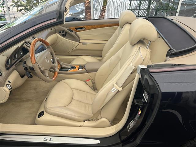 2005 Mercedes-Benz SL-Class (CC-2097311) for sale in Los Angeles, California
