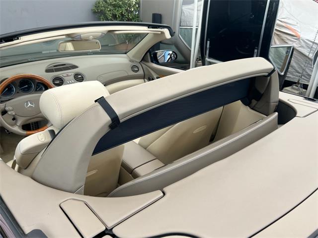 2005 Mercedes-Benz SL-Class (CC-2097311) for sale in Los Angeles, California