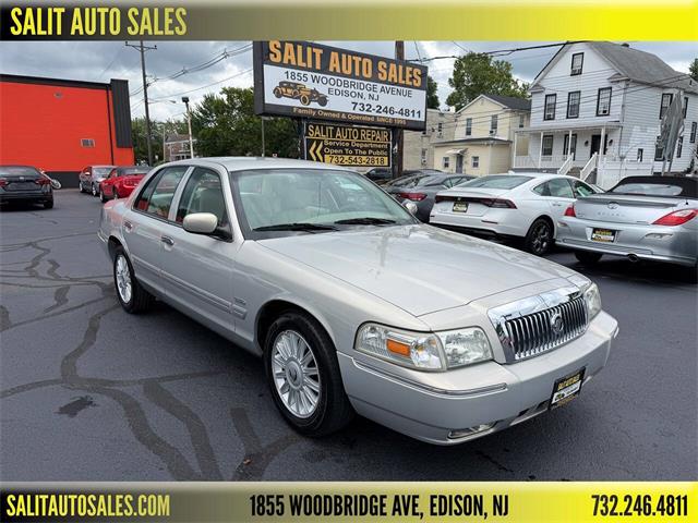 2011 Mercury Grand Marquis (CC-2097357) for sale in Edison, New Jersey