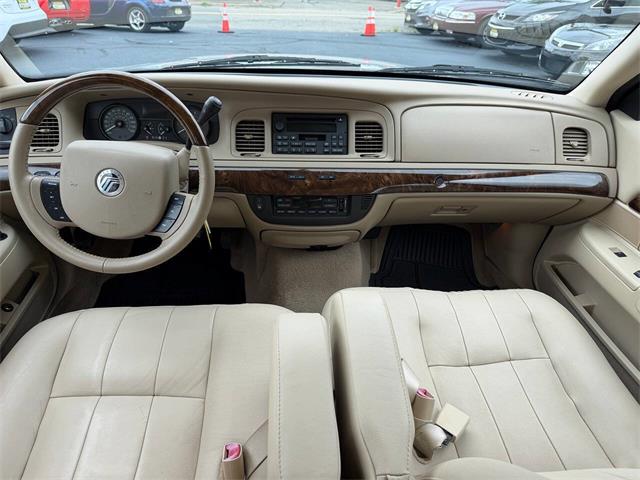 2011 Mercury Grand Marquis (CC-2097357) for sale in Edison, New Jersey
