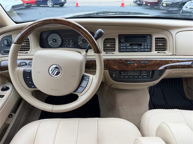 2011 Mercury Grand Marquis (CC-2097357) for sale in Edison, New Jersey