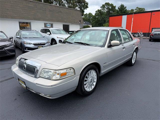 2011 Mercury Grand Marquis (CC-2097357) for sale in Edison, New Jersey