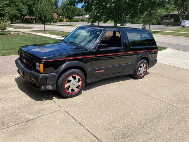 1993 GMC Typhoon (CC-2097382) for sale in Arlington Heights, Illinois