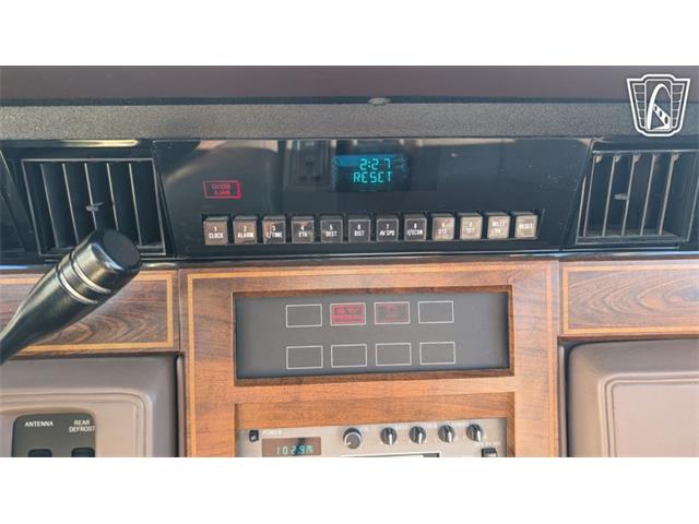 1987 Lincoln Continental (CC-2097424) for sale in Caledonia, Wisconsin