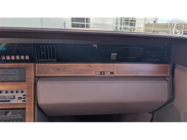 1987 Lincoln Continental (CC-2097424) for sale in Caledonia, Wisconsin