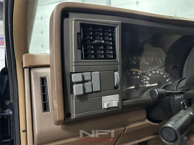 1993 Chevrolet 3500 (CC-2097440) for sale in North East, Pennsylvania